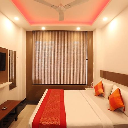 Green Plaza At Airport Hotel Nowe Delhi Zewnętrze zdjęcie