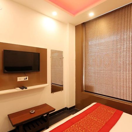 Green Plaza At Airport Hotel Nowe Delhi Zewnętrze zdjęcie