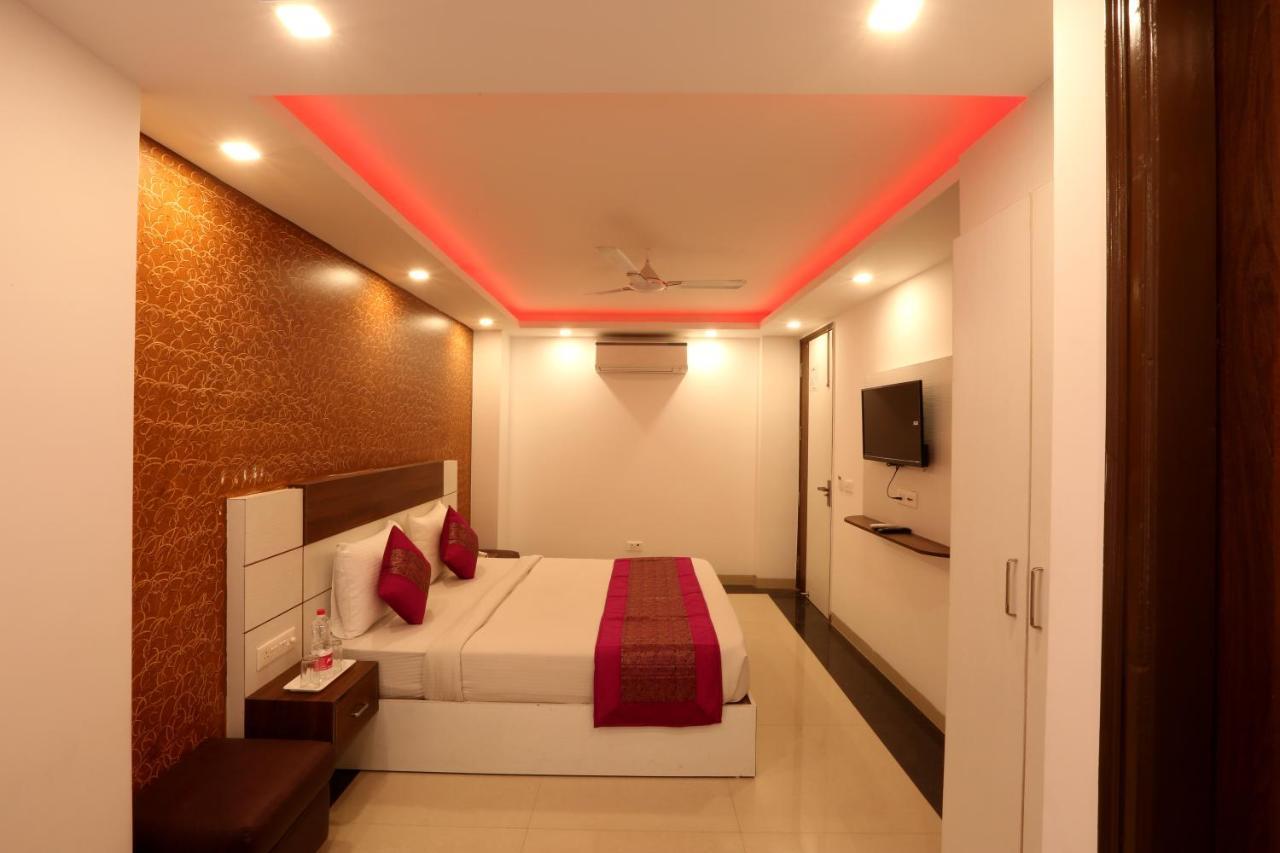 Green Plaza At Airport Hotel Nowe Delhi Zewnętrze zdjęcie
