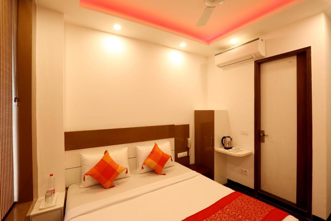 Green Plaza At Airport Hotel Nowe Delhi Zewnętrze zdjęcie