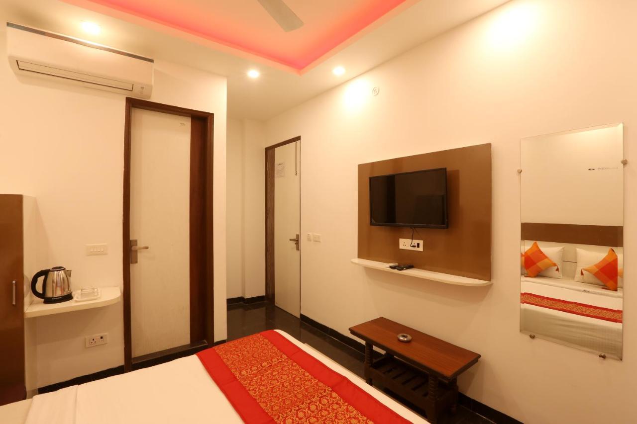 Green Plaza At Airport Hotel Nowe Delhi Zewnętrze zdjęcie